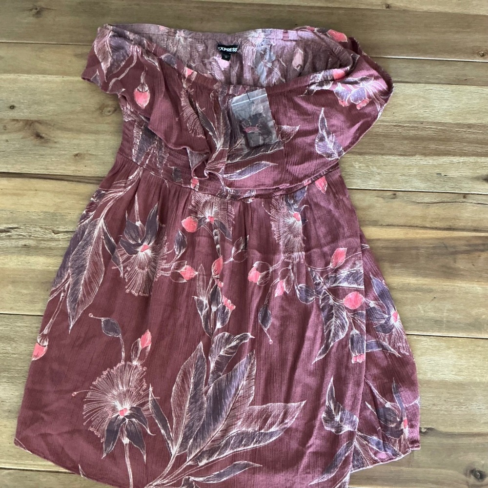 Express Off The Shoulder Floral Ruffle Maxi Dress M NWOT‎